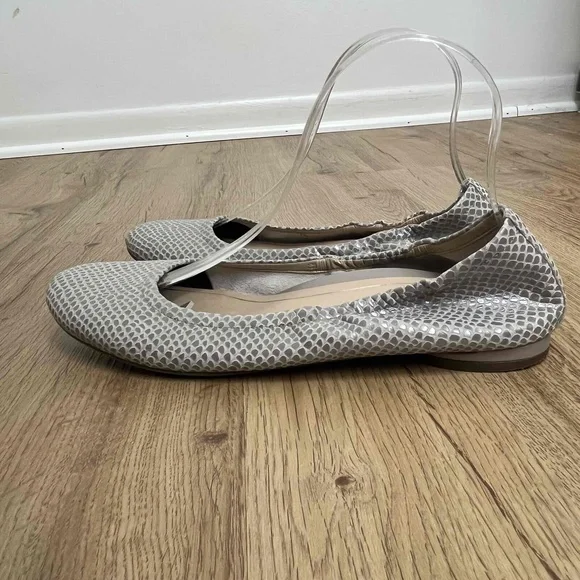 Vionic Alexa Lizard Gray Snake Print Round Toe Ballet Flats Shoes Size US 9.5 - Picture 4 of 16